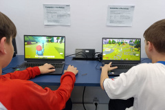 Educação Fiscal ganha vida no Roblox: estudantes testam jogo que aproxima temas tributários do cotidiano