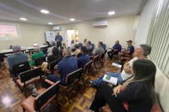 Adapar apresenta balanço de ações durante reunião da câmara técnica da  sericicultura