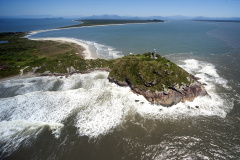  Instituto Água e Terra promoveu a abertura do processo de cadastramento de pessoas físicas e jurídicas interessadas em prestar serviços de comércio ambulante em locais pré-determinados na Ilha do Mel, em Paranaguá.