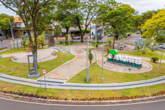 Nove praças públicas têm construção e revitalização avançadas pela pasta de Cidades 