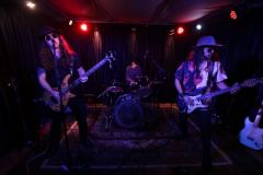 Palcos Sunset do Verão Maior Paraná têm shows gratuitos de terça a sábado em janeiro, confira a agenda da semana