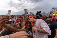 Jeito Moleque toca Cristiano Araújo e Charlie Brown Jr. em show do Verão Maior Paraná