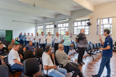 Formação de novos monitores fortalece implantação dos colégios cívico-militares no Litoral