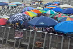 Público madruga e garante lugar para show de Ana Castela no Litoral