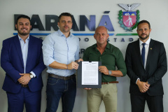 Convênio entre Sesp e Lottopar fortalece rede de laboratórios da Polícia Científica do Paraná