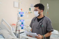 SESA - Referência 100% SUS para o Noroeste, Hospital da UEM alcança 60 mil atendimentos em 2025