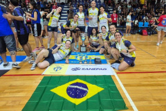 Time feminino do Paraná patrocinado pela Sanepar é campeão mundial de clubes no futsal para surdos