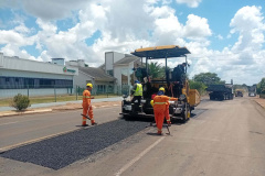 conservação na PR-538 entre Pérola d'Oeste e São Valério, distrito de Planalto.
