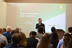  Café com Consultores do BRDE destaca inovação, crédito e alcance do banco no Paraná