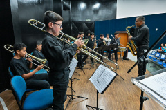Paraná amplia incentivo à musicalização com entrega de instrumentos em Campo Mourão