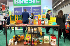 Invest Paraná leva 11 empresas à feira SIAL Canada e reforça presença no mercado norte-americano