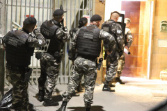 Operação integrada prende 26 pessoas e cumpre 68 mandados contra grupo ligado ao tráfico interestadual