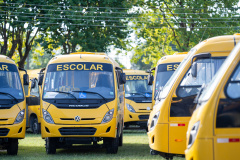 SEED - Transporte escolar garante acesso à educação para mais de 200 mil estudantes da rede estadual do Paraná