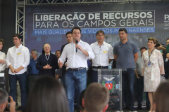 Nesta quinta-feira (24), dentro das atividades da transferência da sede do Governo do Estado para Ponta Grossa, o governador Carlos Massa Ratinho Junior anunciou as primeiras cidades que receberão condomínios para idosos