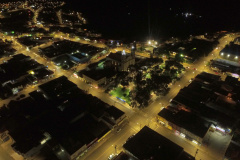 Trabalho de troca das 2.428 luminárias em Wenceslau Braz foi feito com recursos do Programa de Eficiência Energética da Copel, regulado pela Agência Nacional de Energia Elétrica (Aneel).
Foto: Copel
