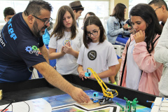 Oficina de robótica alia tecnologia e habilidades sociais. Foto:SEED