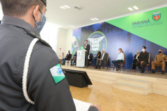 O governador Carlos Massa Ratinho Junior lança nesta segunda-feira (26) o programa de colégios cívico-militares do Estado. No mesmo ato  é assinada a regulamentação da lei que autorizou o projeto e anunciada a lista das cerca de 200 unidades beneficiadas nesse primeiro momento.   Curitiba, 26/09/2020. Foto: Geraldo Bubniak/AEN