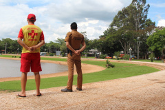 PM e Bombeiros reforçam a prevenção nas prainhas de água doce da Costa Oeste durante Verão Consciente  -  Curitiba, 05/02/2021  -  Foto: Divulgação SESP PR