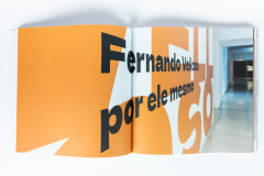 As exposições realizadas pelo Museu Oscar Niemeyer (MON) podem ser vistas também em catálogos. Os três mais recentes, que já estão disponíveis na MON Loja, são os das mostras: “Gente no MON”, do fotógrafo Dico Kremer; “Fernando Velloso por ele mesmo” e “O Mundo Mágico dos Ningyos”.
Foto: Marcelo Kawase/MON