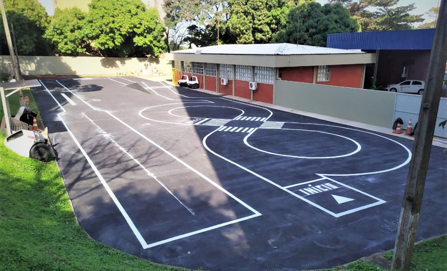 Detran-PR entrega obras de reformas em unidades de trânsito