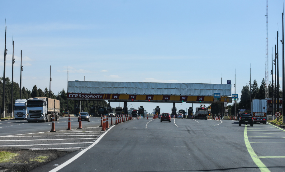 Com fim da concessão de rodovias, 14 praças de pedágio serão desativadas nesta sexta - Foto: Geraldo Bubniak/AEN