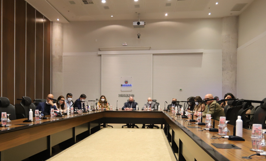 Estado do Paraná discute parceria com Instituto Carlos Chagas - Fiocruz para Dexenvolvimento Sustentavel. Foto: Geraldo Bubniak/AEN