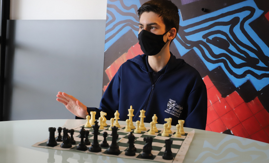 Título inédito do xadrez no JEBs revela bom desempenho e construção de valores no Paraná