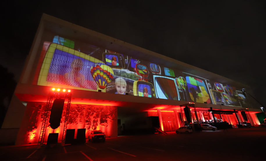 Natal do Palácio Iguaçu estreia nesta sexta-feira para encantar o público