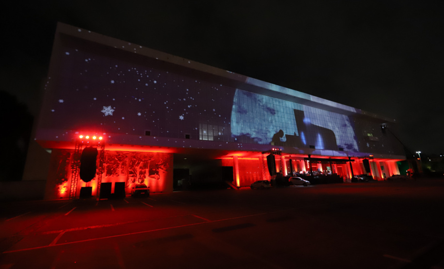 Natal do Palácio Iguaçu estreia nesta sexta-feira para encantar o público