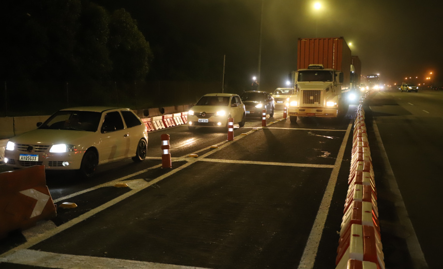Encerramento dos atuais contratos de concessão de rodovias no Paraná. Abertura das catracas da praça de pedágio da Ecovia, na BR-277, em São José dos Pinhais, ocorrida à 0h00 deste domingo. - Curitiba, 28/11/2021 - Foto: Ari Dias/AEN