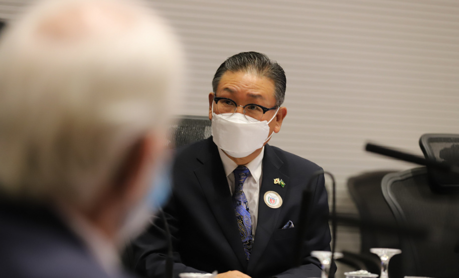 O vice governador Darci Piana e o Diretor Presidente da Invest Paraná, Eduardo Bekin participam nesta segunda-feira (29), de audiencia com o presidente da Câmara de Comércio e Indústria Brasil Coreia do Sul no Palacio Iguacu. Curitiba, 29/11/2021 - Foto: Geraldo Bubniak/AEN