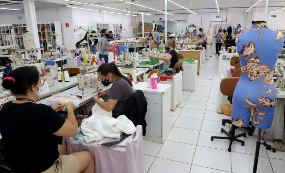 Semana começa com 12.915 empregos disponíveis nas Agências do Trabalhador