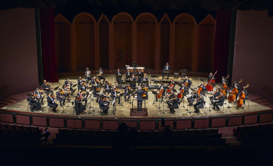 Natal do Palácio Iguaçu terá espetáculo musical, projeções 3D e fogos de artifício