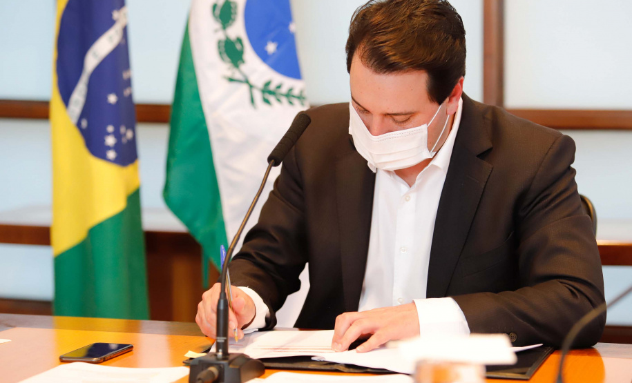 Governador propõe reajuste de 3% para os servidores públicos em 2022