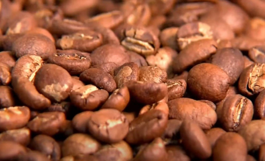 Os finalistas do Concurso Café Qualidade Paraná foram conhecidos nesta quinta-feira, dia 25, com a divulgação do resultado da 19º edição do concurso que já virou tradição no estado e tem a intenção de promover a bebida e valorizar o cafeicultor paranaense. Neste ano o Concurso Café Qualidade Paraná selecionou os três melhores lotes em cada uma das categorias: Café Natural, Cereja Descascado e Fermentação Induzida. - Curitiba, 26/11/2021 - Foto: IDR-PARANÁ