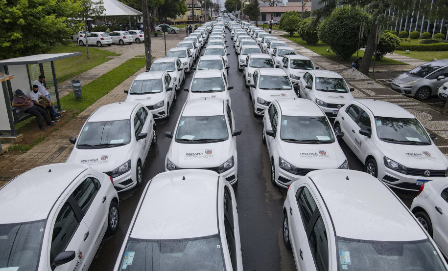 Governo do Estado entrega 67 veículos para Saúde de Guarapuava e Região