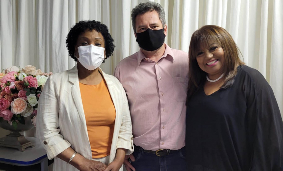 Colégios estaduais do Paraná promovem ações de consciência negra