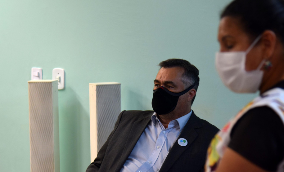 O secretário de Estado da Saúde, Beto Preto, acompanhou o encerramento do ano letivo do curso Técnico em Enfermagem da Escola de Saúde Pública. - Curitiba, 23/11/2021 - Foto: Américo Antonio/SESA