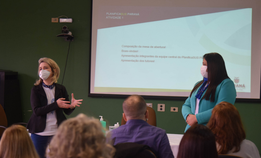A Secretaria de Estado da Saúde (Sesa) iniciou nesta semana a expansão do programa PlanificaSUS para todo o Paraná, com a capacitação dos profissionais de saúde da Atenção Primária de 21 Regionais. - Curitiba, 12/11/2021 - Foto: SESA
