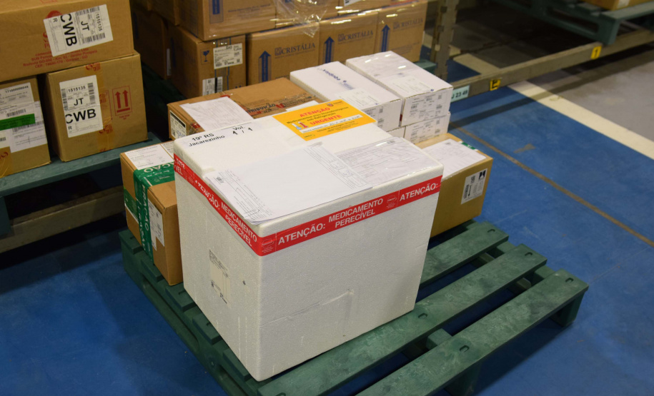 Estado distribui mais 474 mil vacinas contra a Covid-19 . Foto: Américo Antonio/SESA