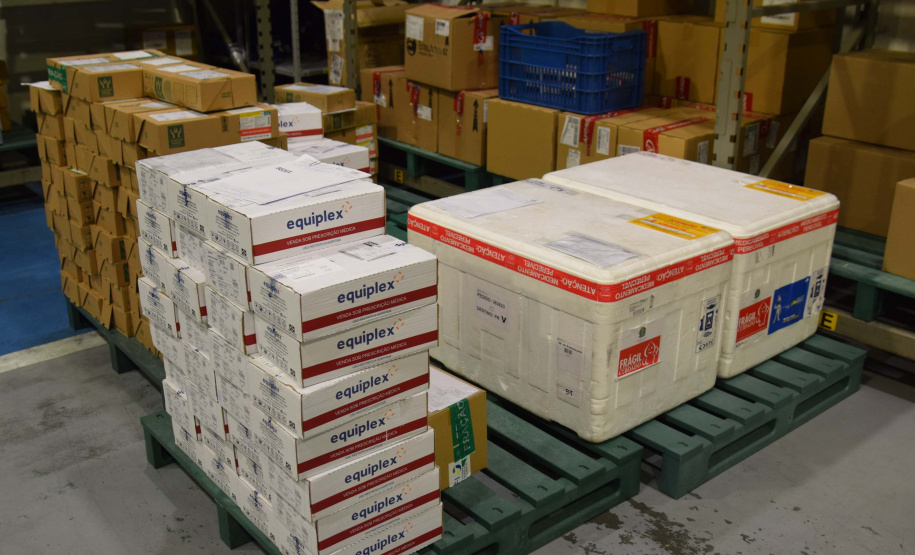 Estado distribui mais 474 mil vacinas contra a Covid-19 . Foto: Américo Antonio/SESA