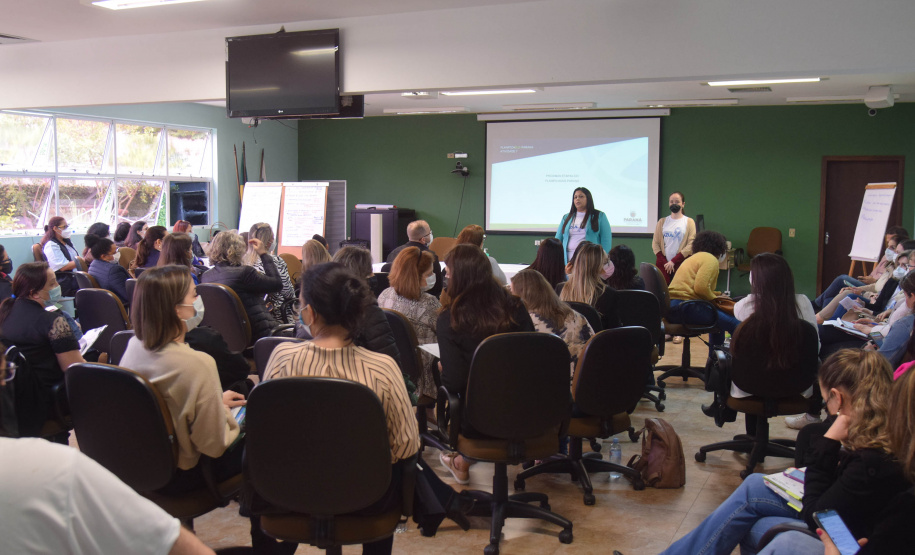 A Secretaria de Estado da Saúde (Sesa) iniciou nesta semana a expansão do programa PlanificaSUS para todo o Paraná, com a capacitação dos profissionais de saúde da Atenção Primária de 21 Regionais. - Curitiba, 12/11/2021 - Foto: SESA
