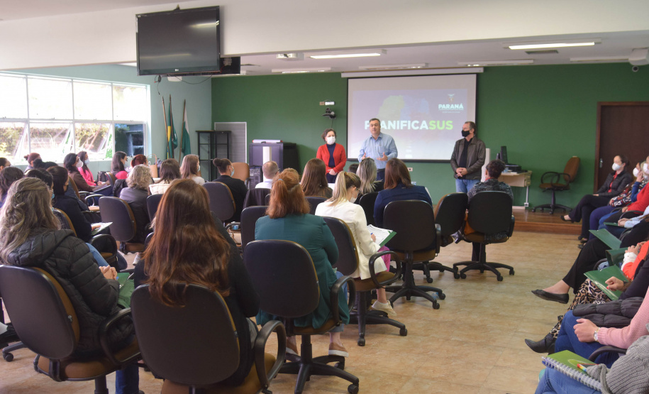 A Secretaria de Estado da Saúde (Sesa) iniciou nesta semana a expansão do programa PlanificaSUS para todo o Paraná, com a capacitação dos profissionais de saúde da Atenção Primária de 21 Regionais. - Curitiba, 12/11/2021 - Foto: SESA