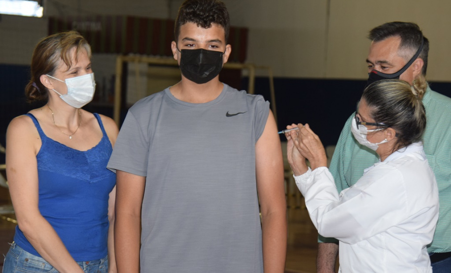 Estado participa da 2ª etapa do estudo de imunização em adolescentes em Toledo