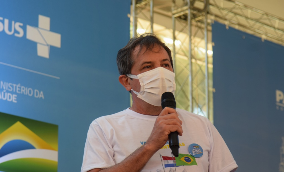 Paraná e ministérios do Brasil e Paraguai promovem testagem e vacinação na fronteira
