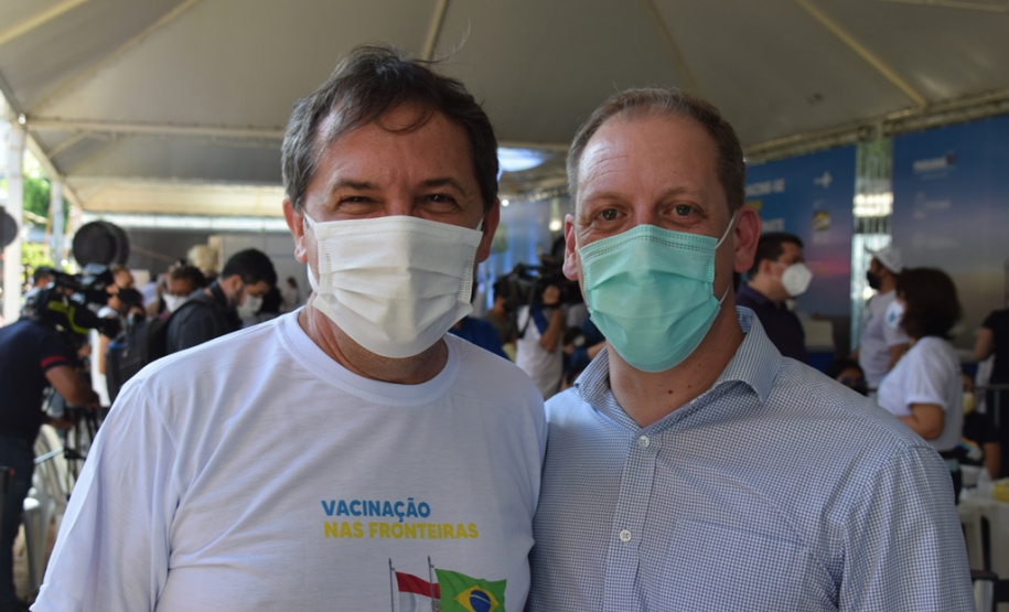 Paraná e ministérios do Brasil e Paraguai promovem testagem e vacinação na fronteira