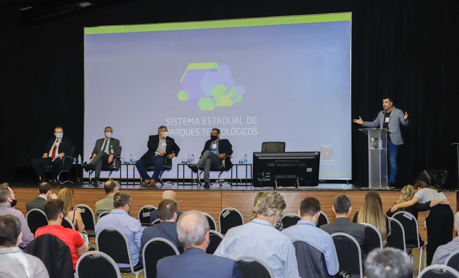 Encontro Estadual objetiva criar ambientes favoráveis para a inovação no estado