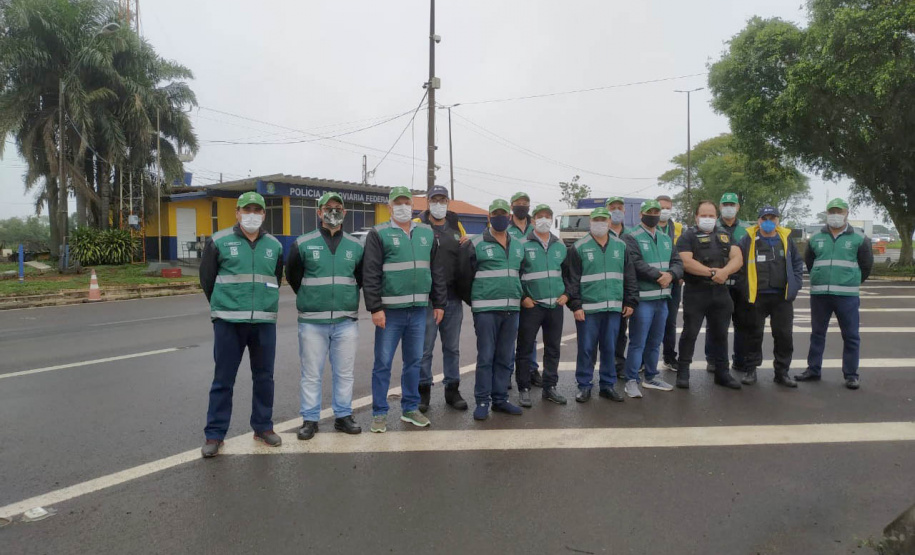 O Departamento de Estradas de Rodagem do Paraná (DER/PR) está ingressando na Justiça Federal com pedido de liminar em Ação Civil Pública para obrigar as concessionárias de pedágio do anel de integração a implantar a canalização do tráfego e reforço de sinalização nas praças de pedágio, a fim de garantir a transposição livre e segura dos usuários, com o encerramento dos contratos. - Curitiba, 22/11/2021 - Foto: DER