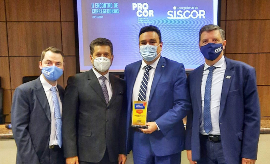 CGE do Paraná vence concurso nacional de boas práticas em corregedoria
