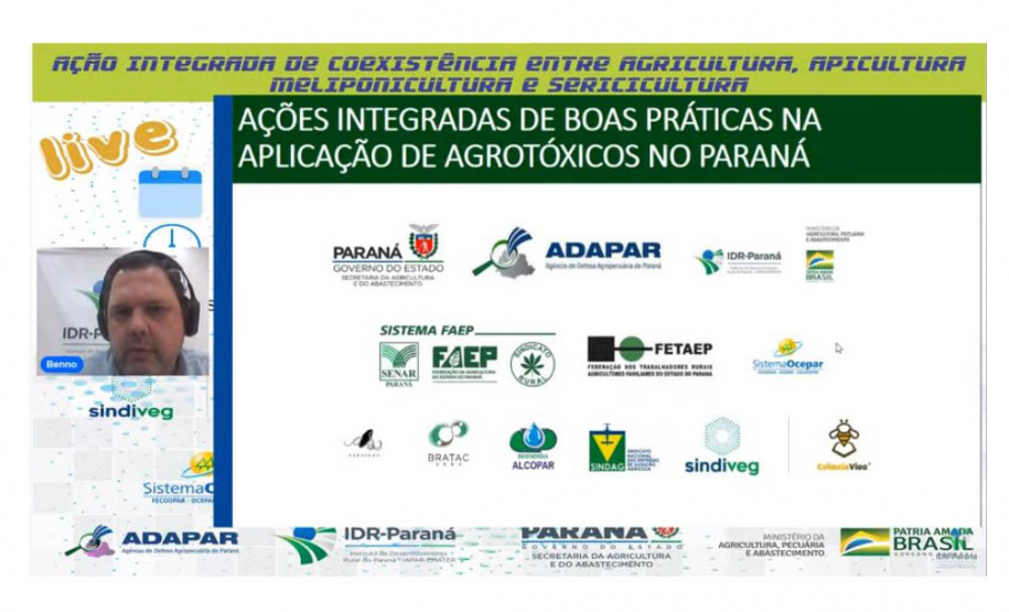 O Paraná intensificou, neste ano, as ações integradas para combate à deriva de defensivos agrícolas. Parte dos resultados, além de orientações e metas dessa iniciativa foram discutidos no evento online “Ação Integrada de Coexistência entre Agricultura, Apicultura, Meliponicultura e Sericicultura”, na quarta-feira (10). O debate teve a participação de representantes da Secretaria da Agricultura e do Abastecimento, Instituto de Desenvolvimento Rural do Paraná Iapar- Emater (IDR-Paraná), Agência de Defesa Agro